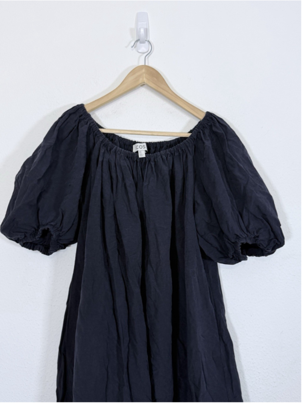 COS Off-The-Shoulder Linen Puff-Sleeve Midi Dress Sz 10 Blue Minimalist Preppy - Picture 5 of 9